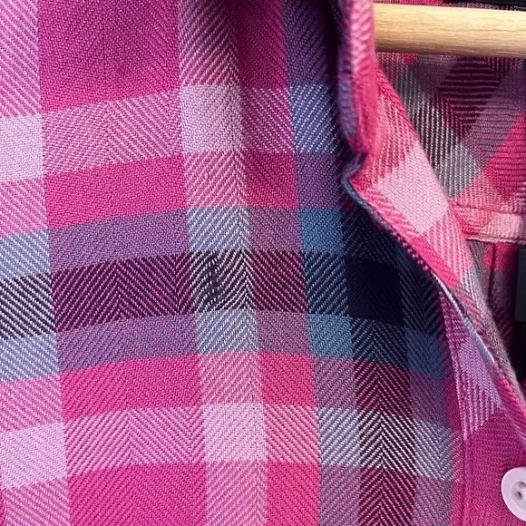 NWT Rails Womens Hunter Button Up Shirt S Magenta Stone Blue Plaid $188 Cabin - Picture 4 of 15